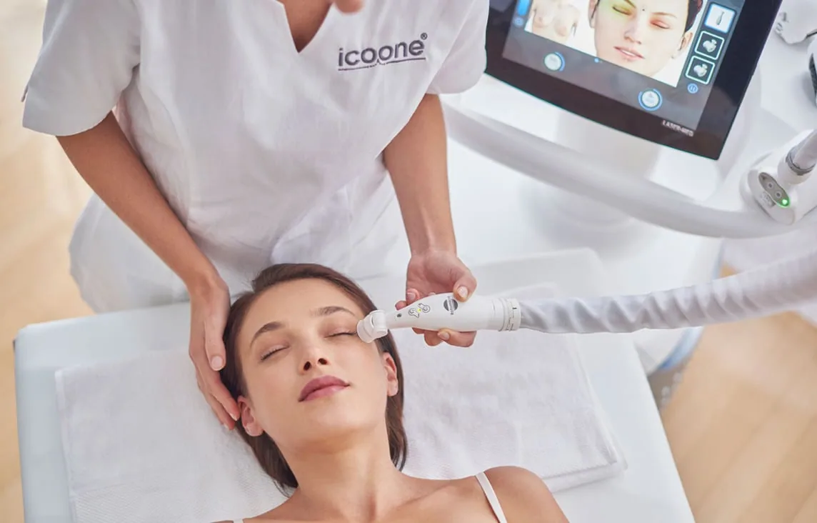Icoone Laser Med facial en amarama