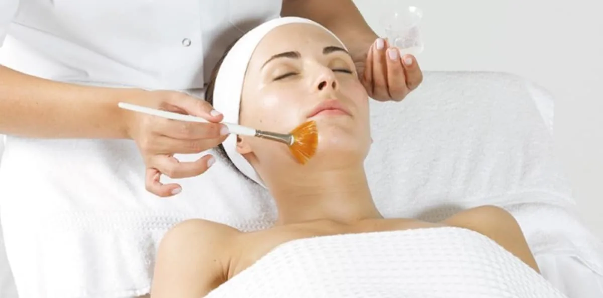 Peeling químico facial mesopeel